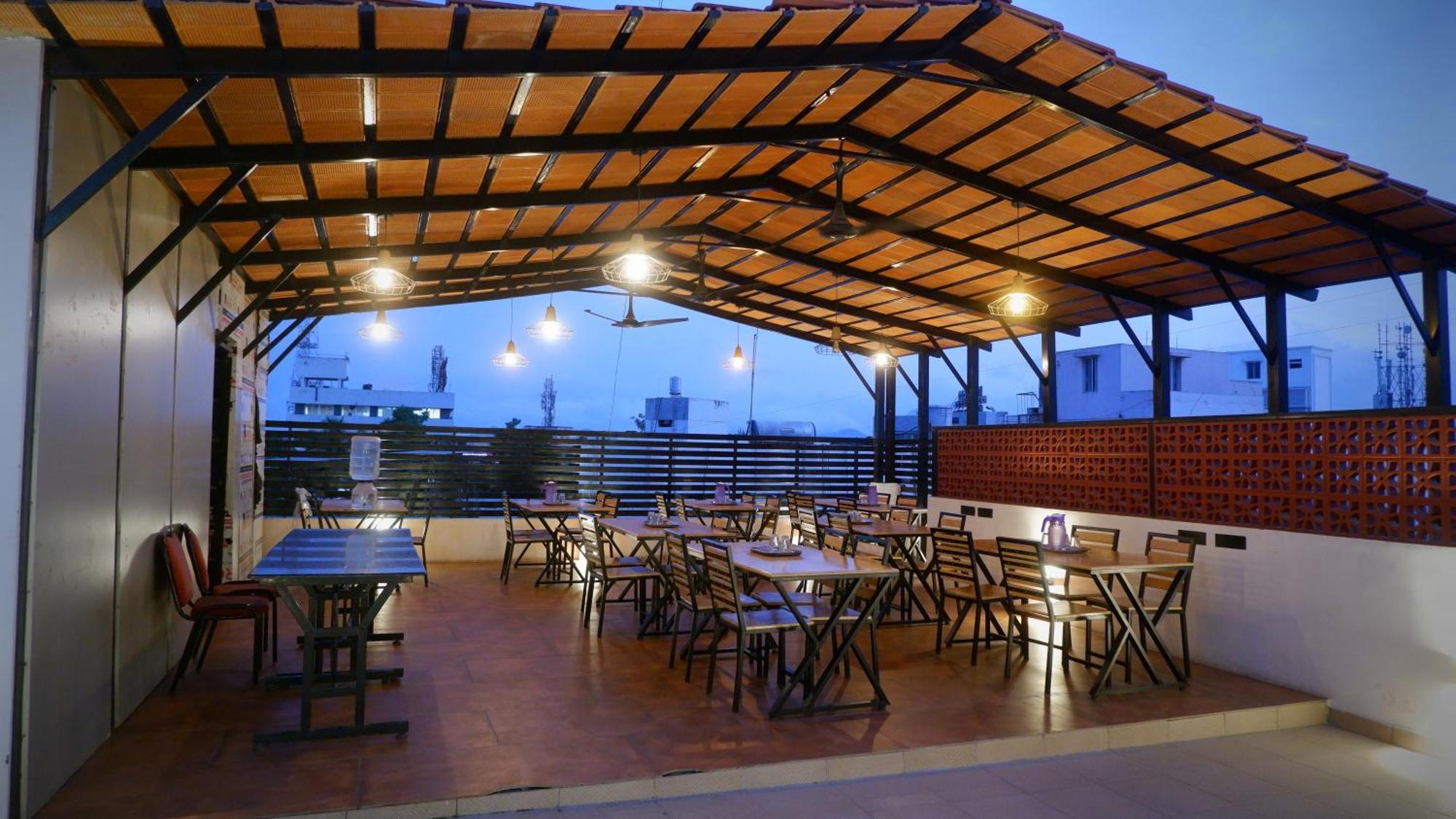 Hotel Aiba Regency Coimbatore Esterno foto
