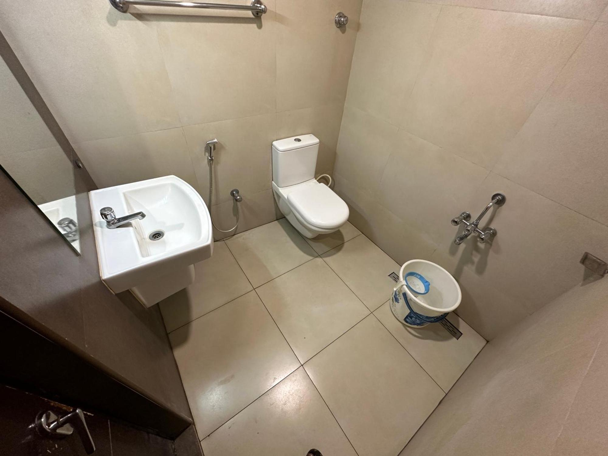 Hotel Aiba Regency Coimbatore Esterno foto